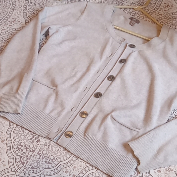 J Jill short button down cardigan - Picture 2 of 15